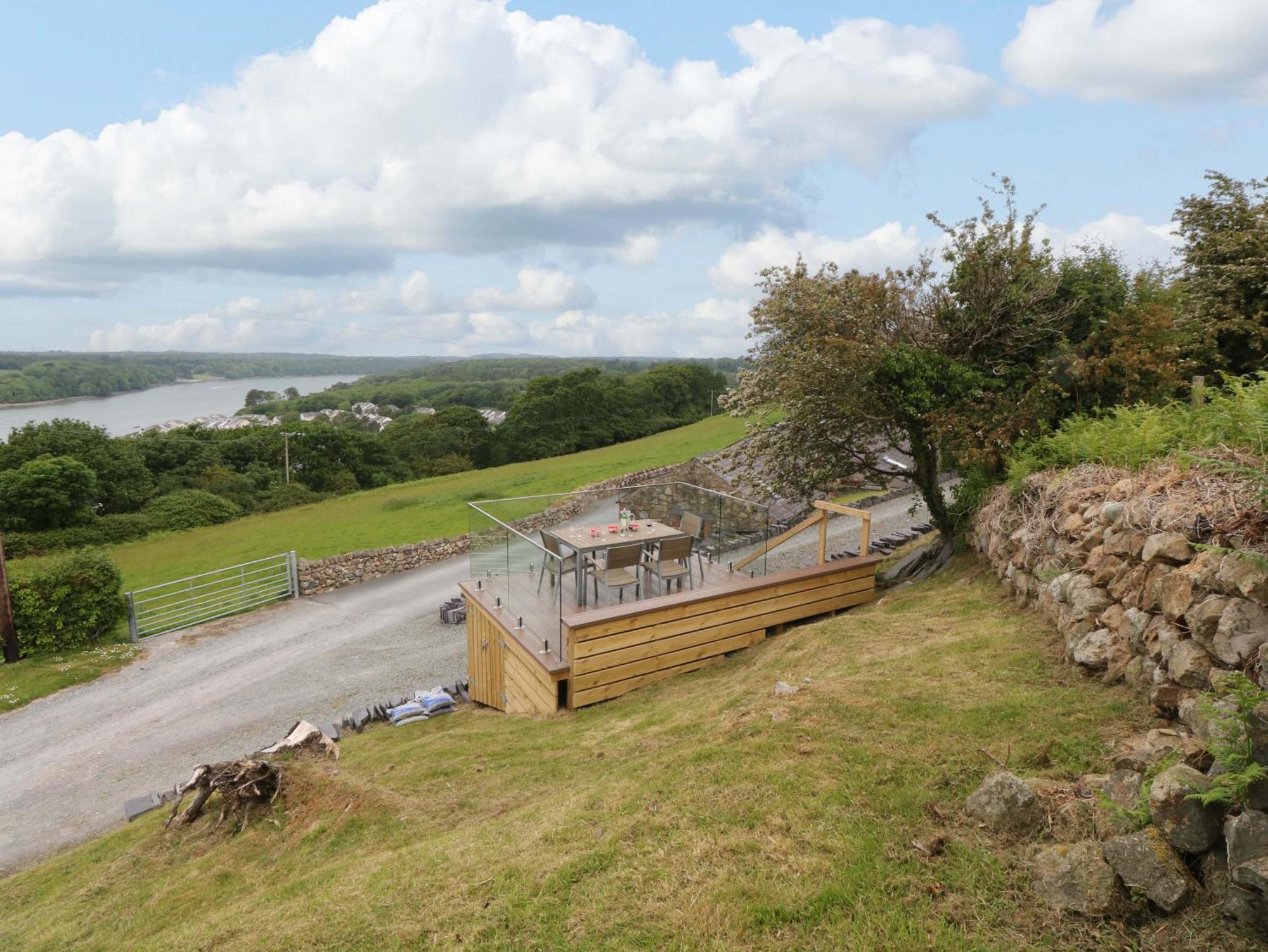 Penrallt Cottage Y Felinheli Exterior photo